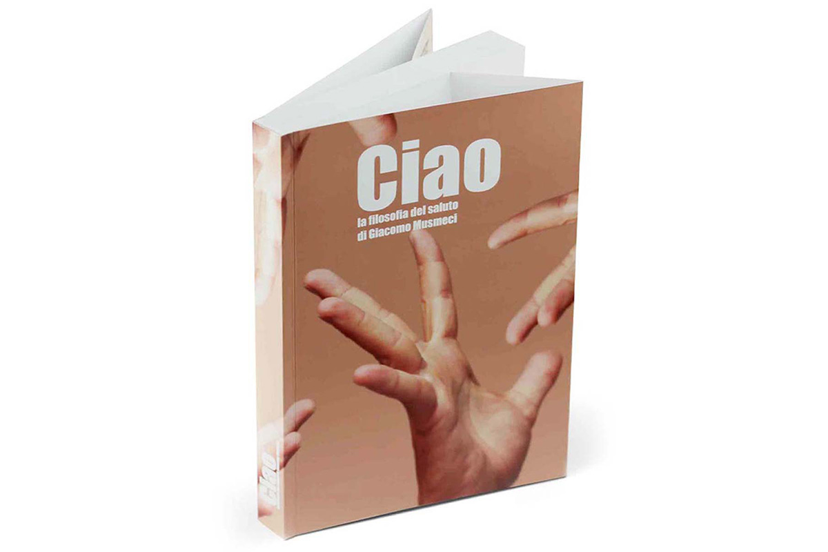 Copertina flessibile con alette